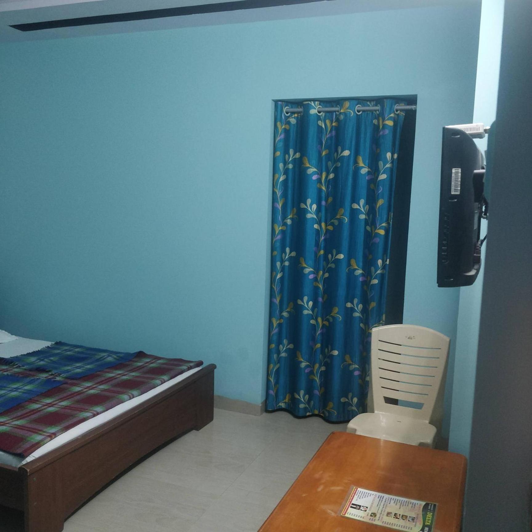 Hotel Delta Executive Shirdi Eksteriør bilde