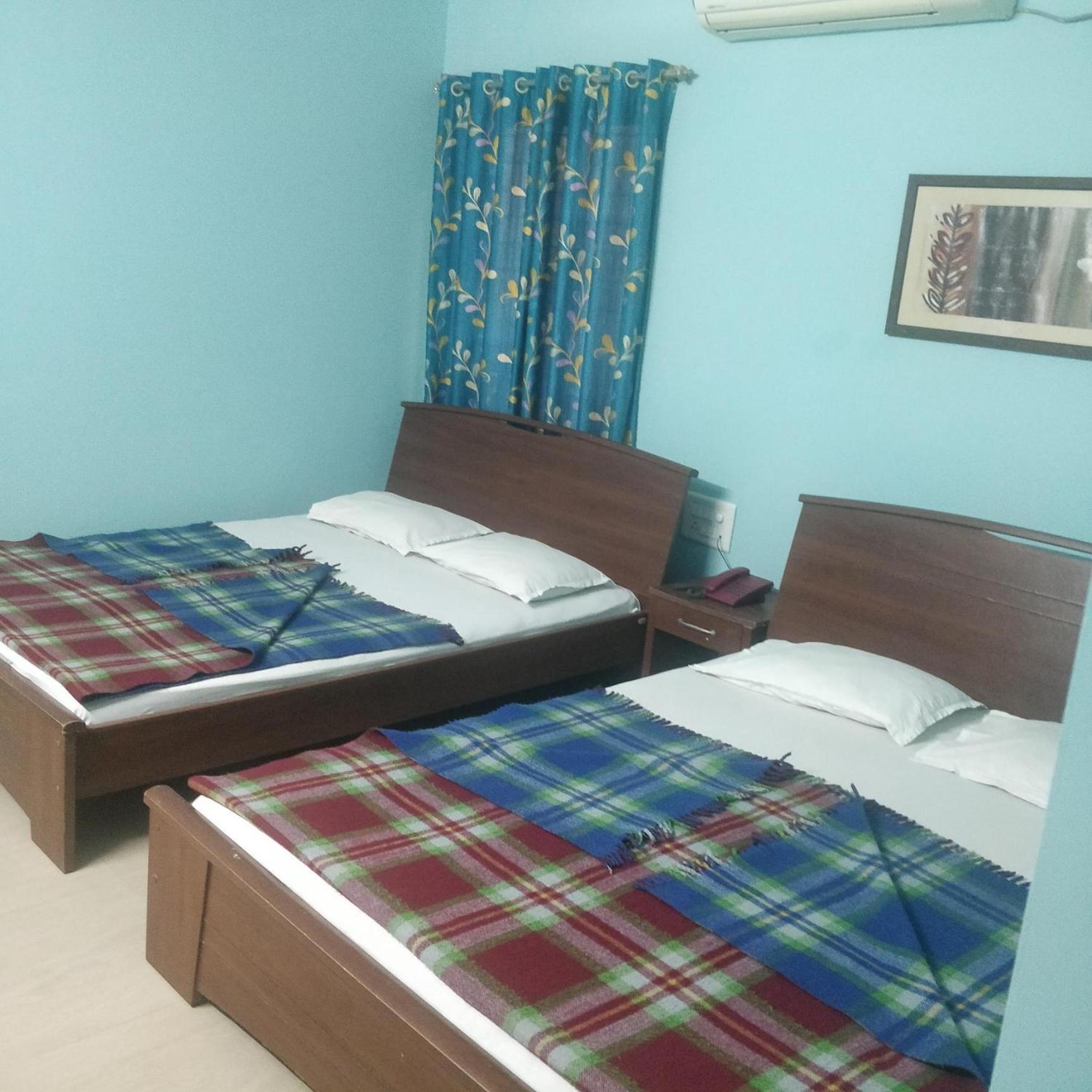Hotel Delta Executive Shirdi Eksteriør bilde
